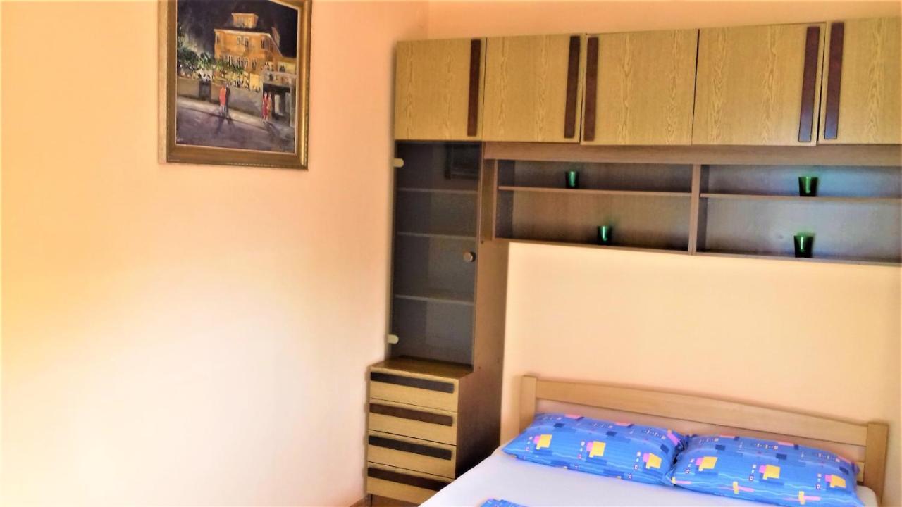 Branko Fabijanic Front Row By The Sea Apartment Selce Ngoại thất bức ảnh