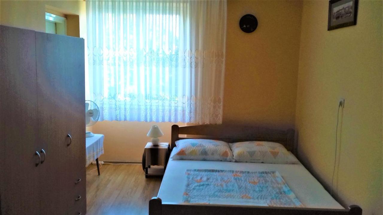 Branko Fabijanic Front Row By The Sea Apartment Selce Ngoại thất bức ảnh